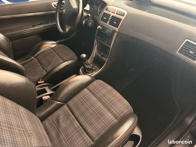 Peugeot 307 2003 photo 4