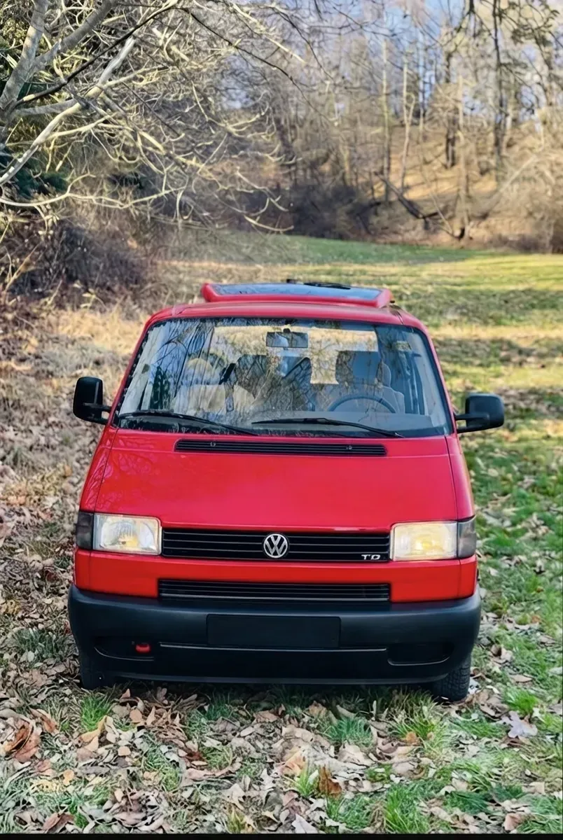 Volkswagen T4 1998 photo 3