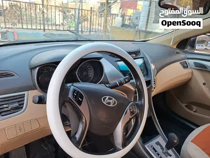 Hyundai Elantra 2014 photo 2