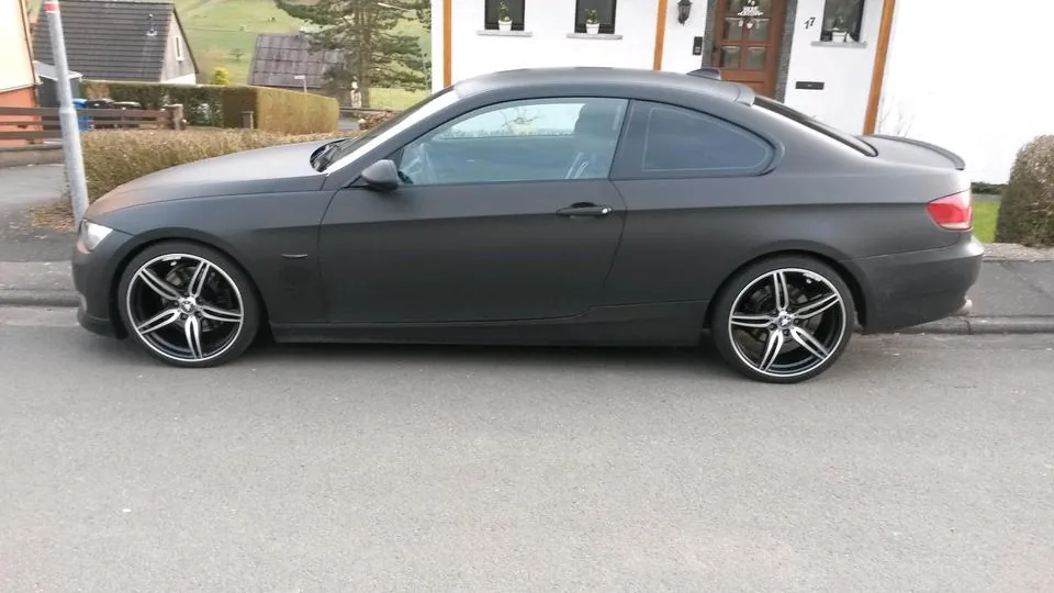 BMW E92 325I