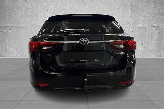 Toyota Avensis 2016 photo 4