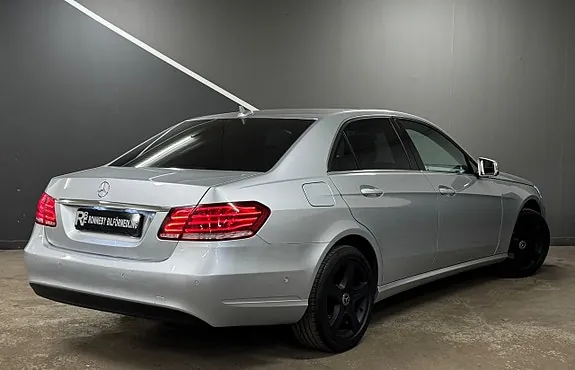 Mercedes-Benz E220 2014 photo 4