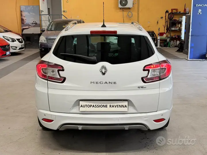 Renault Megane 2012 photo 4