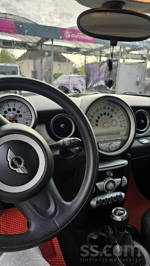 Mini Cooper 2009 photo 2