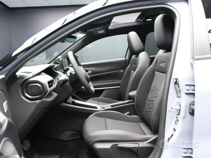 Jeep Avenger 2026 photo 3