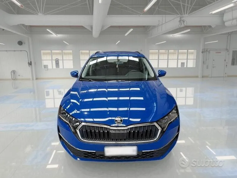 Skoda Octavia 2025 photo 2