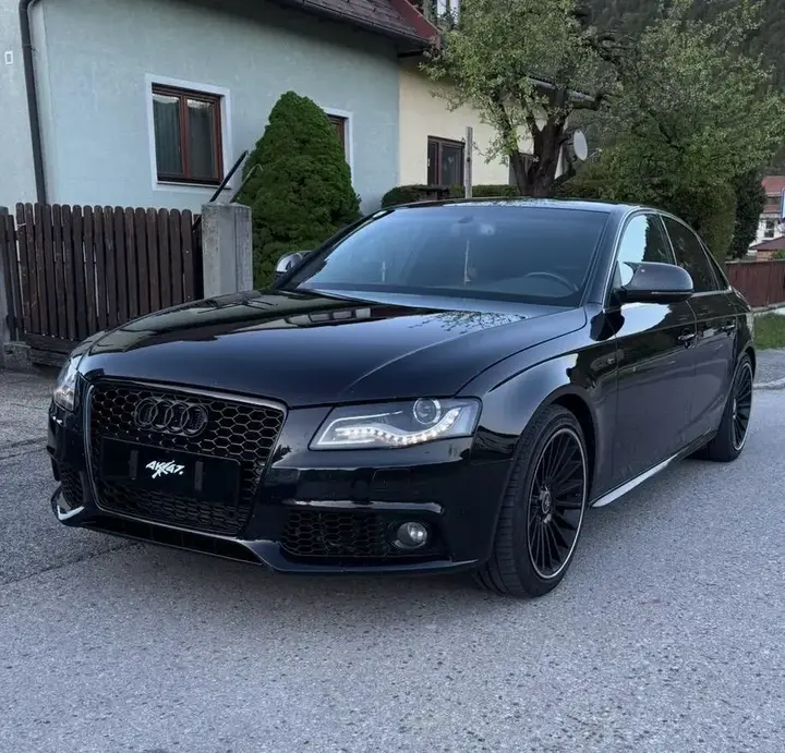 Audi A4 2008 photo 2