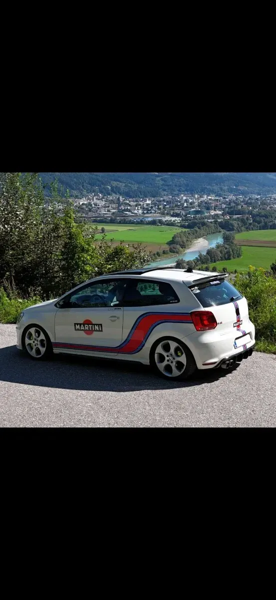 Volkswagen Polo 2011 photo 3