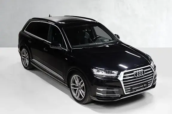 Audi Q7 2016 photo 2