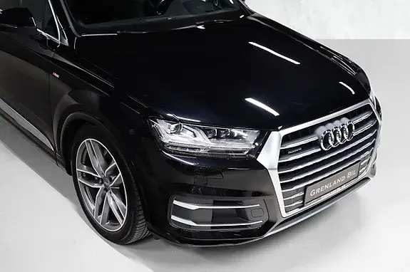 Audi Q7 2016 photo 3