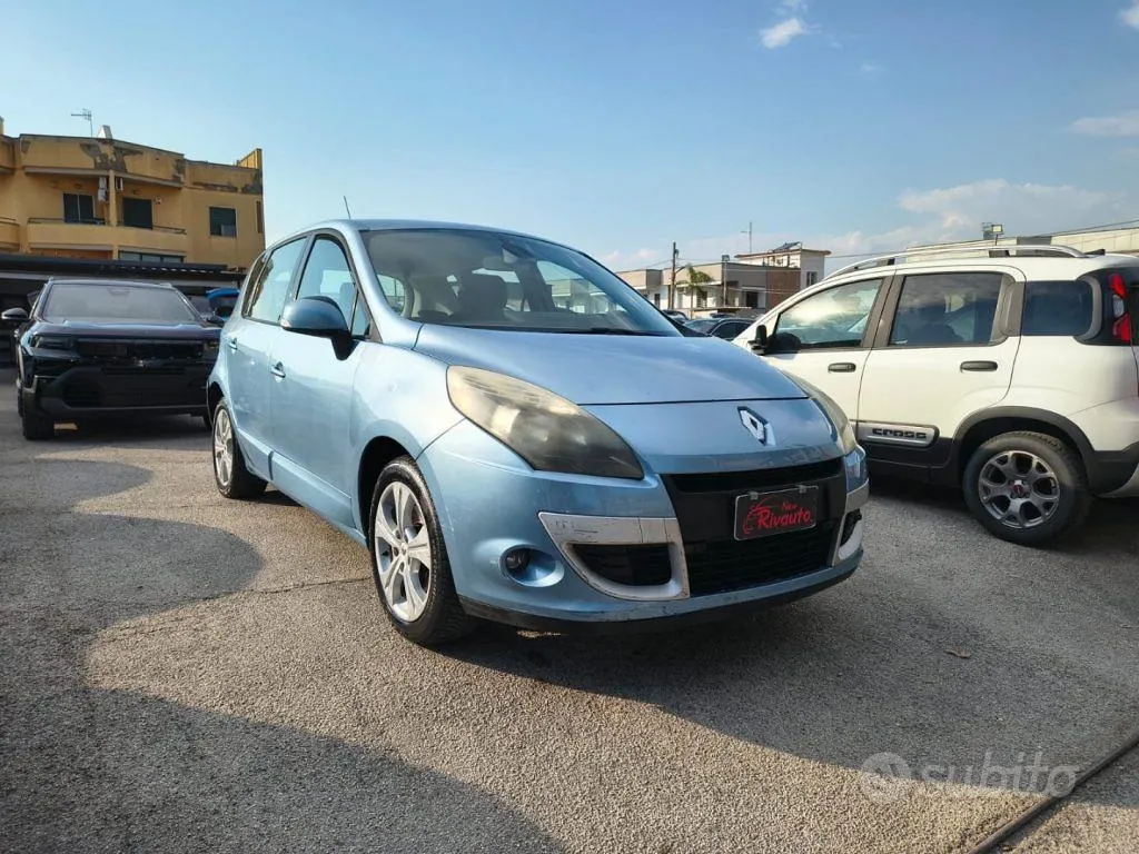 Renault Scenic 2010 photo 3