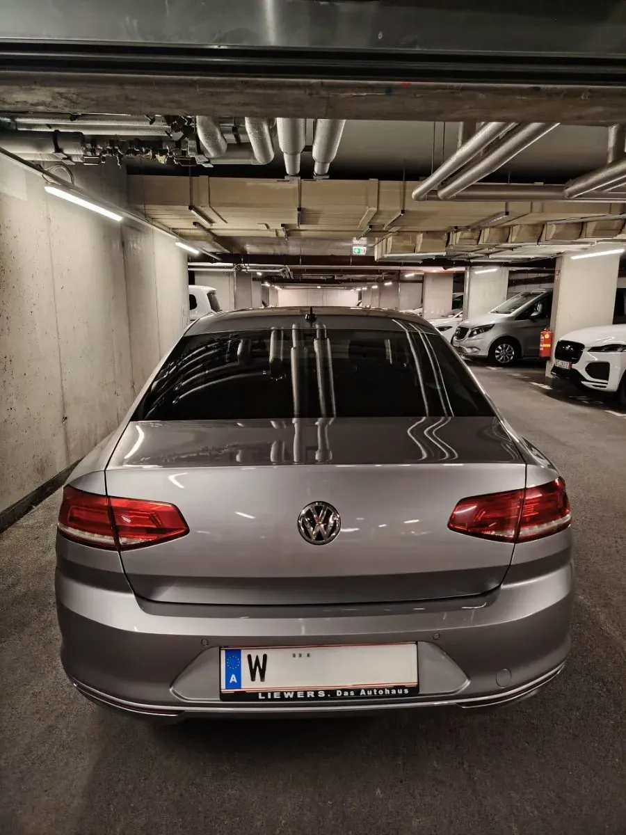 Volkswagen Passat 2018 photo 3