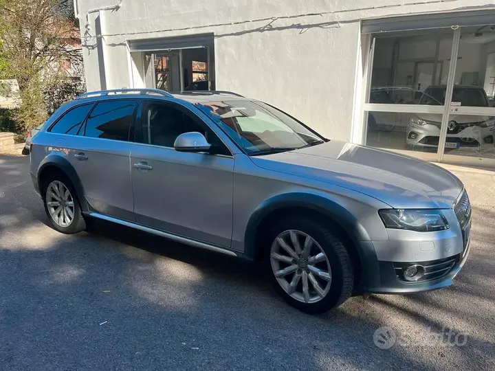 Audi A4 Allroad 2009 photo 4