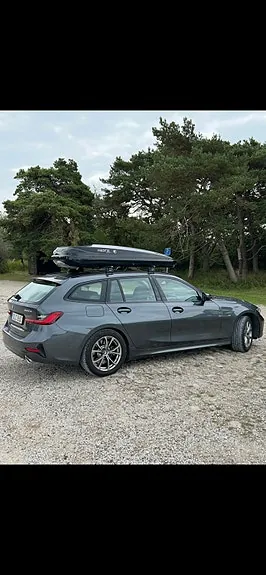 BMW 330E 2021 photo 2
