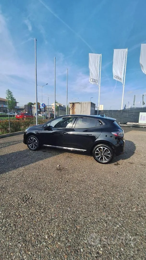 Renault Clio 2024 photo 4