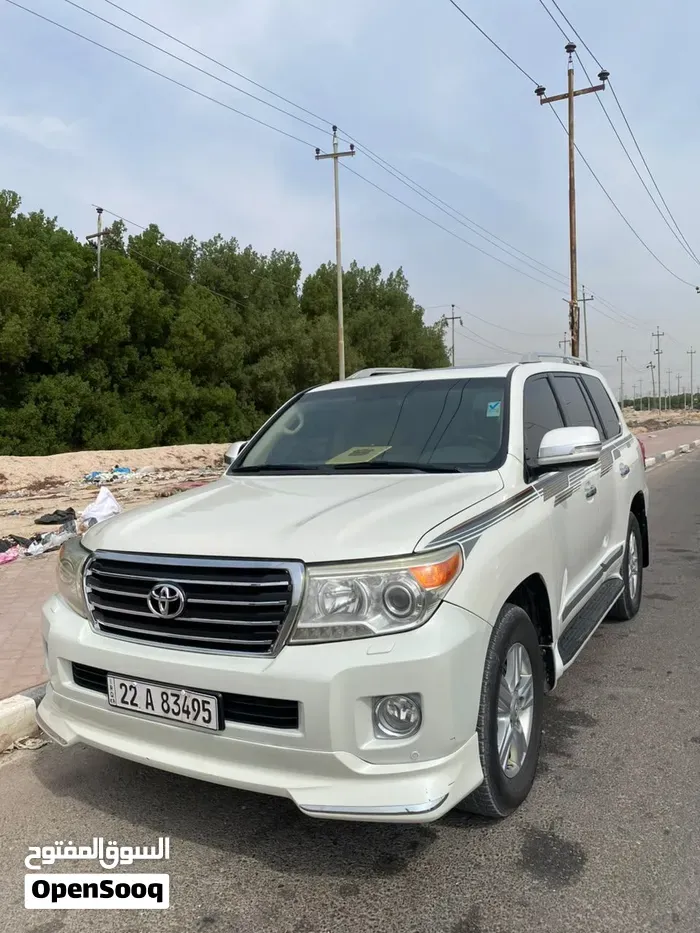 Toyota Land Cruiser 2014 photo 2