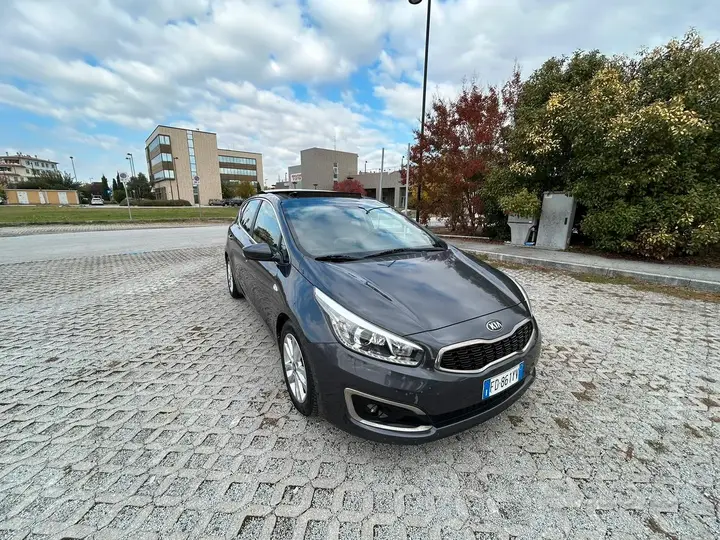 Kia Ceed 2016 photo 5