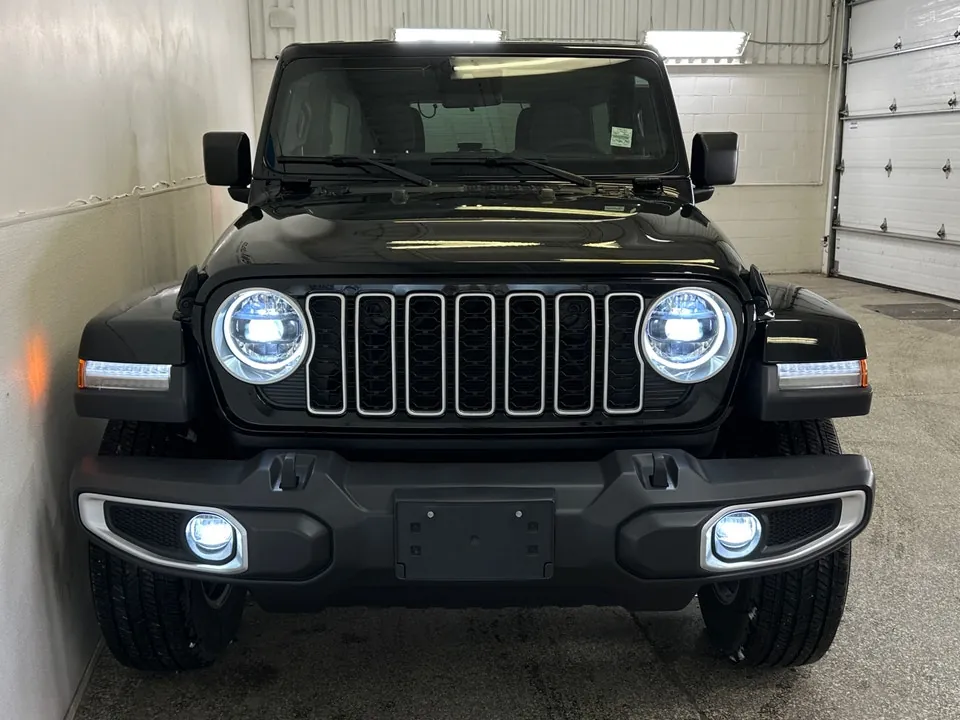 Jeep Wrangler 2024 photo 2