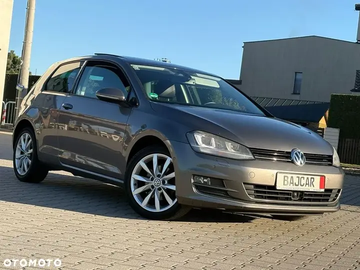 Volkswagen Golf 2013 photo 2