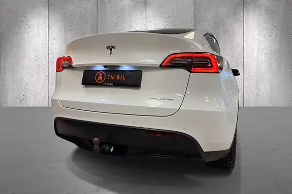 Tesla Model Y 2022 photo 5