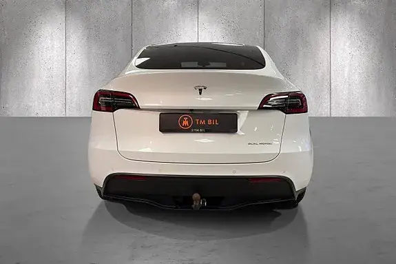 Tesla Model Y 2022 photo 4