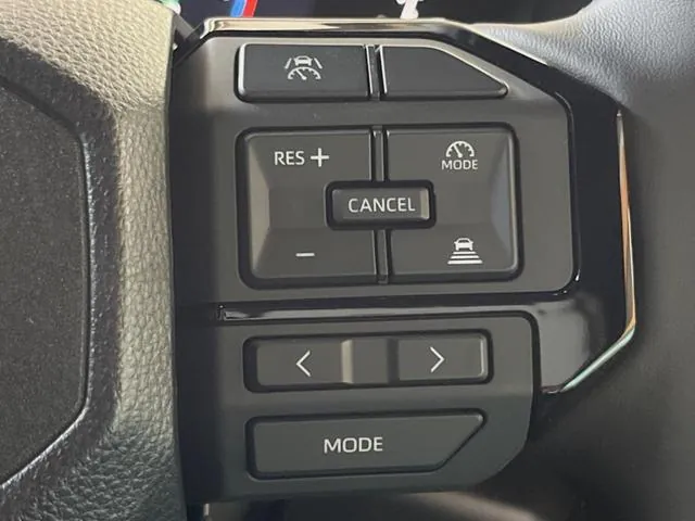 Toyota Land Cruiser Fj 2026 photo 5