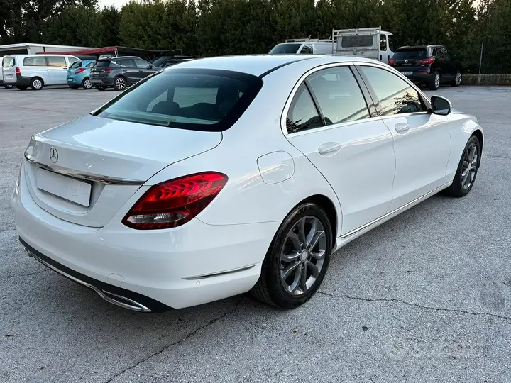Mercedes-Benz C 220 2014 photo 2