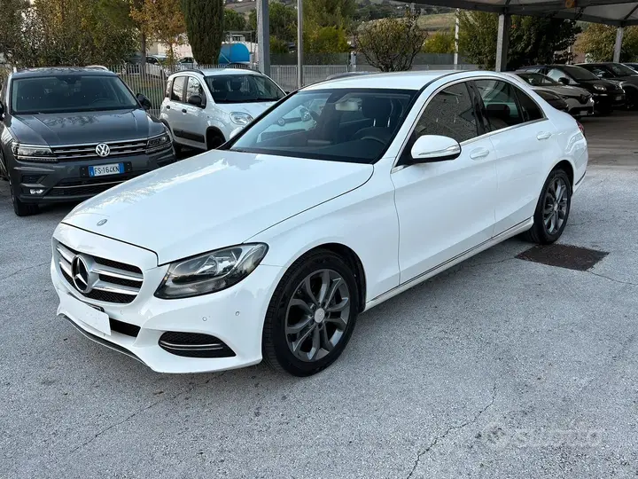 Mercedes-Benz C 220
