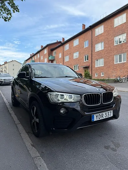 BMW X4 2016 photo 2
