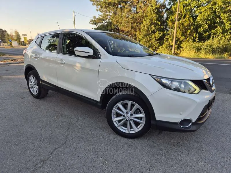 Nissan Qashqai 2015 photo 3
