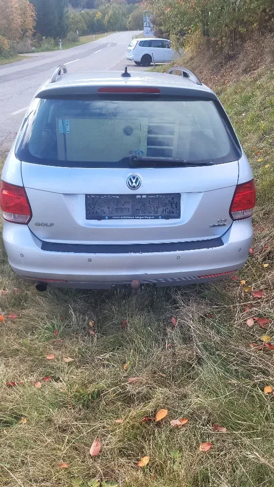 Volkswagen Golf 2012 photo 3