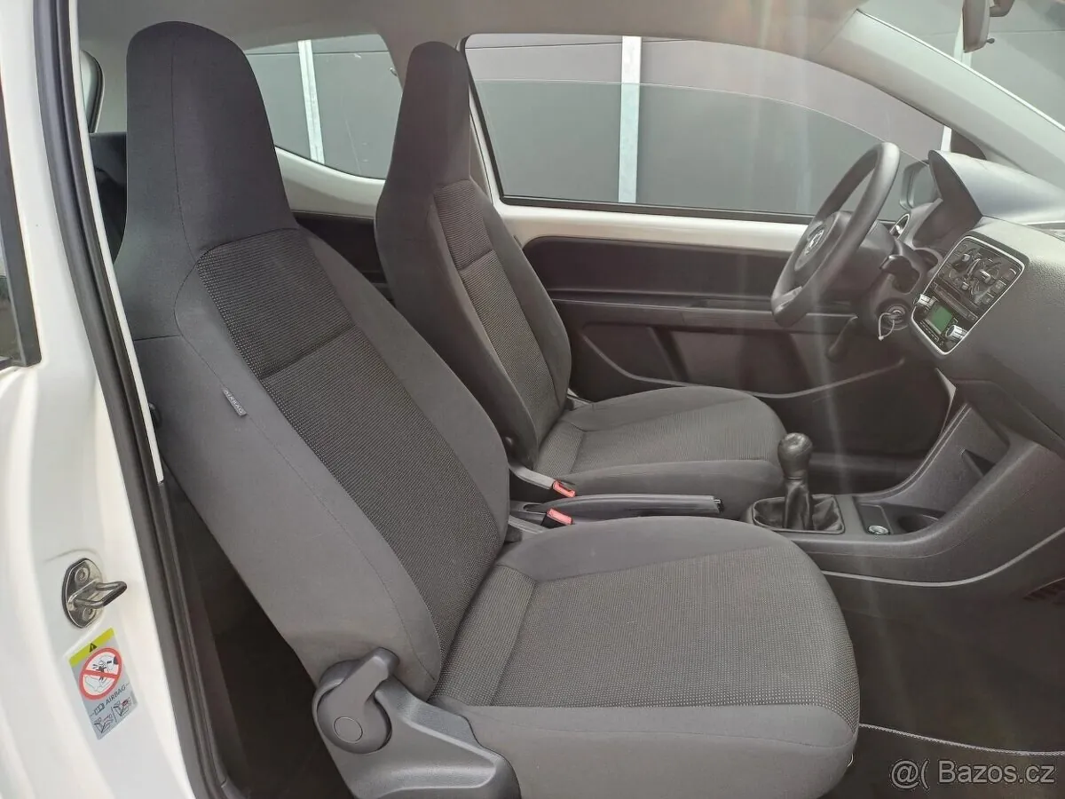 Volkswagen Up 2012 photo 5