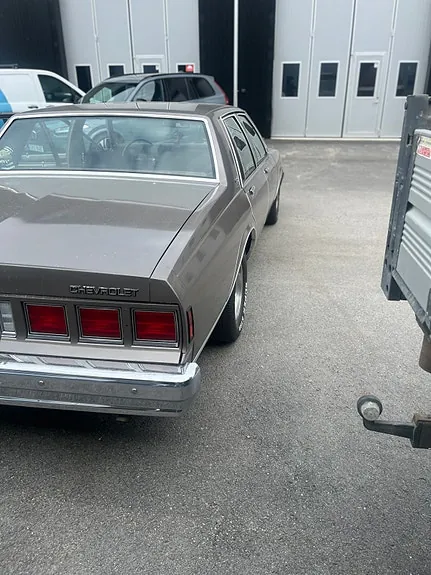 Chevrolet Caprice 1984 photo 4