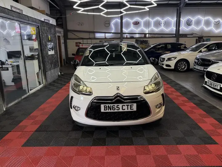 DS Automobiles Ds 3 2015 photo 5