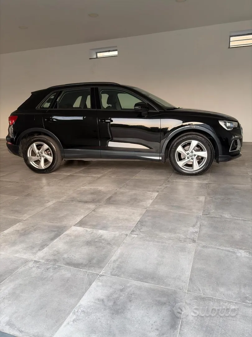 Audi Q3 2019 photo 4