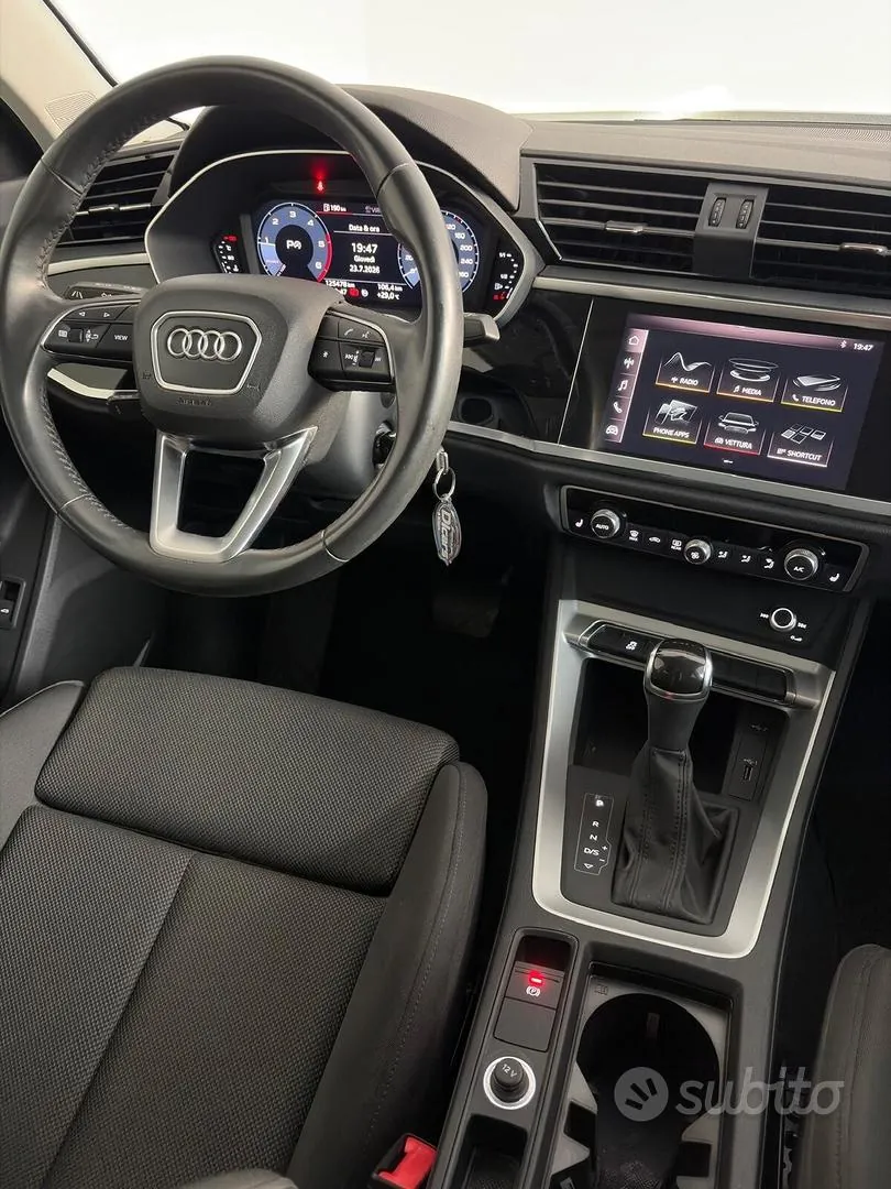 Audi Q3 2019 photo 3