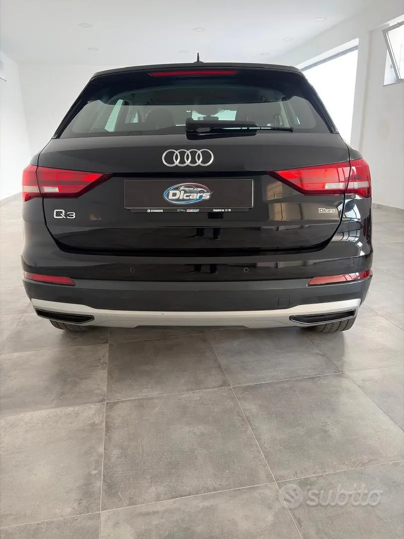 Audi Q3 2019 photo 5