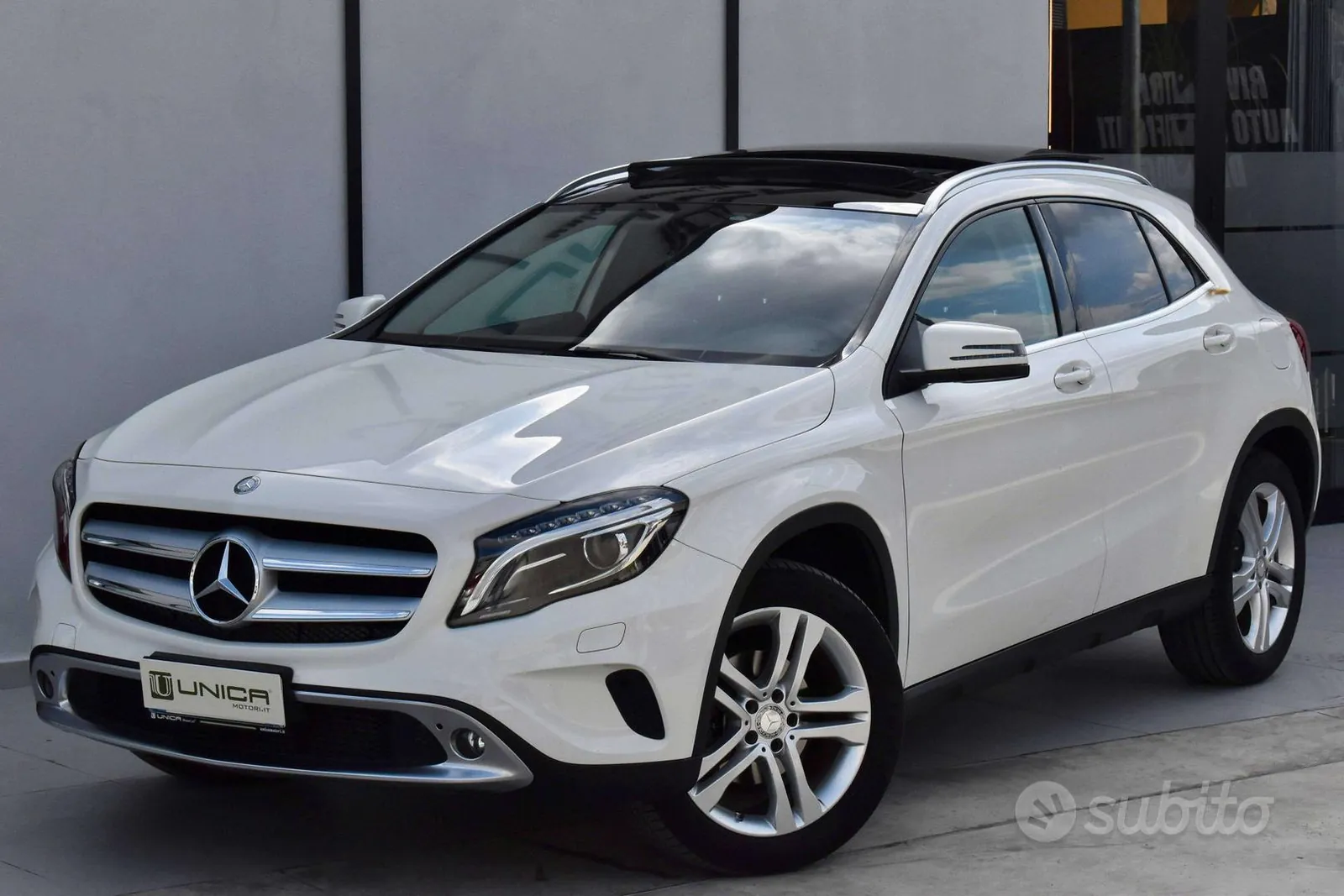 Mercedes-Benz Gla 2015 photo 2