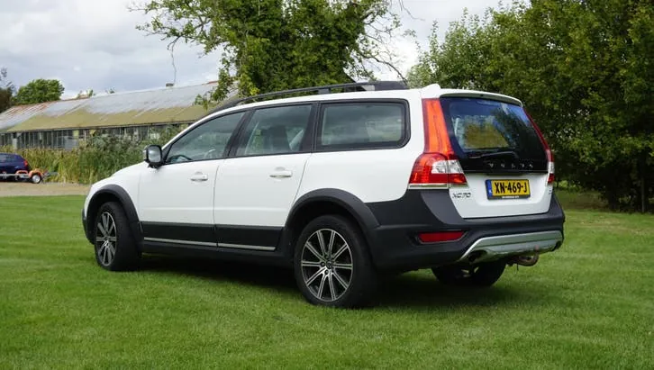Volvo Xc70 2014 photo 2