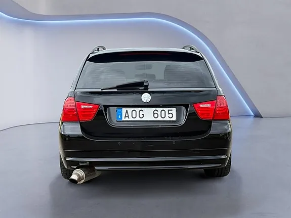 BMW 320 2010 photo 5