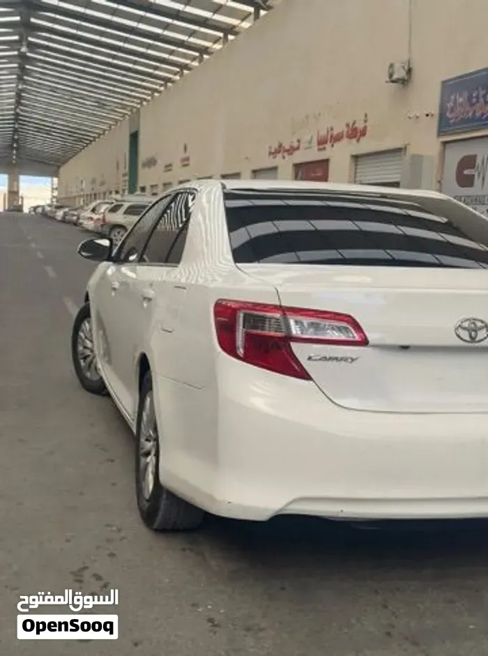 Toyota Camry 2014 photo 4
