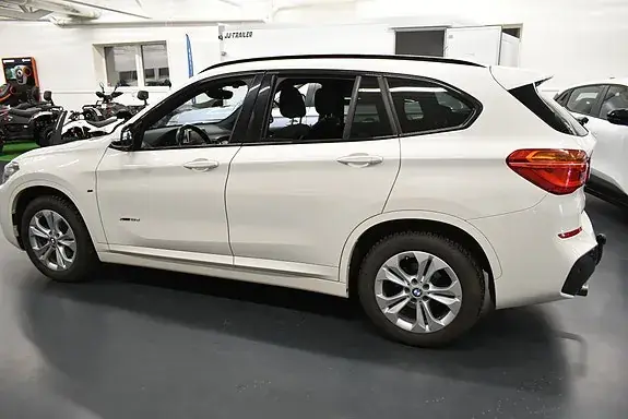 BMW X1 2017 photo 4