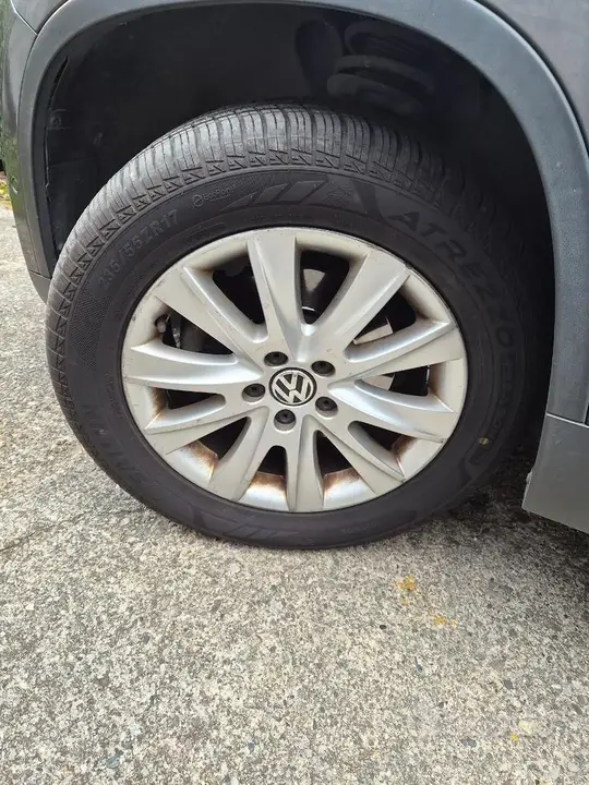 Volkswagen Tiguan 2010 photo 5