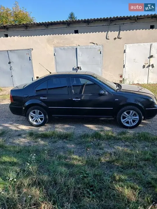 Volkswagen Bora 2001 photo 2