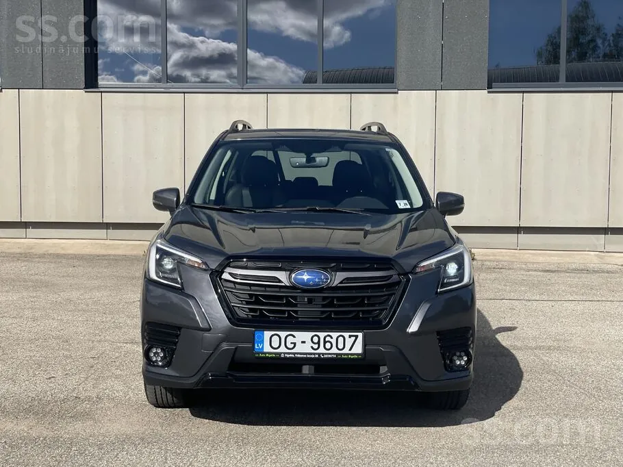 Subaru Forester 2023 photo 2