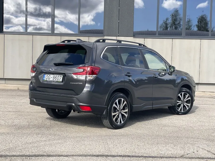 Subaru Forester 2023 photo 4