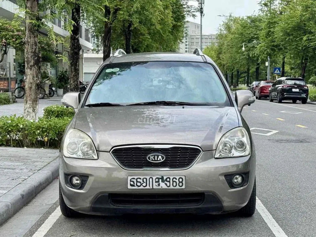Kia Carens