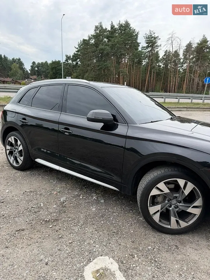 Audi Q5 2017 photo 3