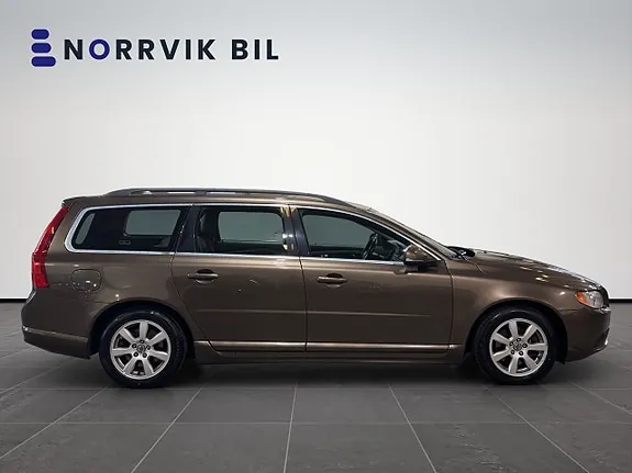 Volvo V70 2013 photo 3