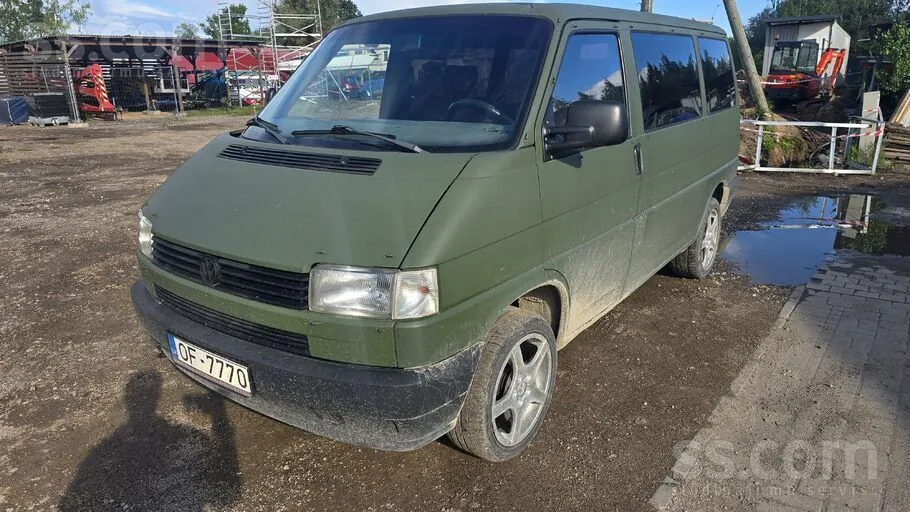 Volkswagen T4 1994 photo 2
